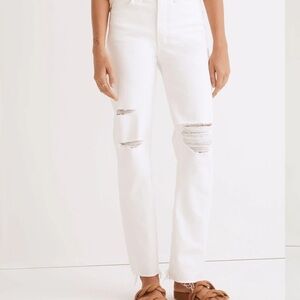 The Perfect Vintage Straight Jean in tile white: ripped knee 33